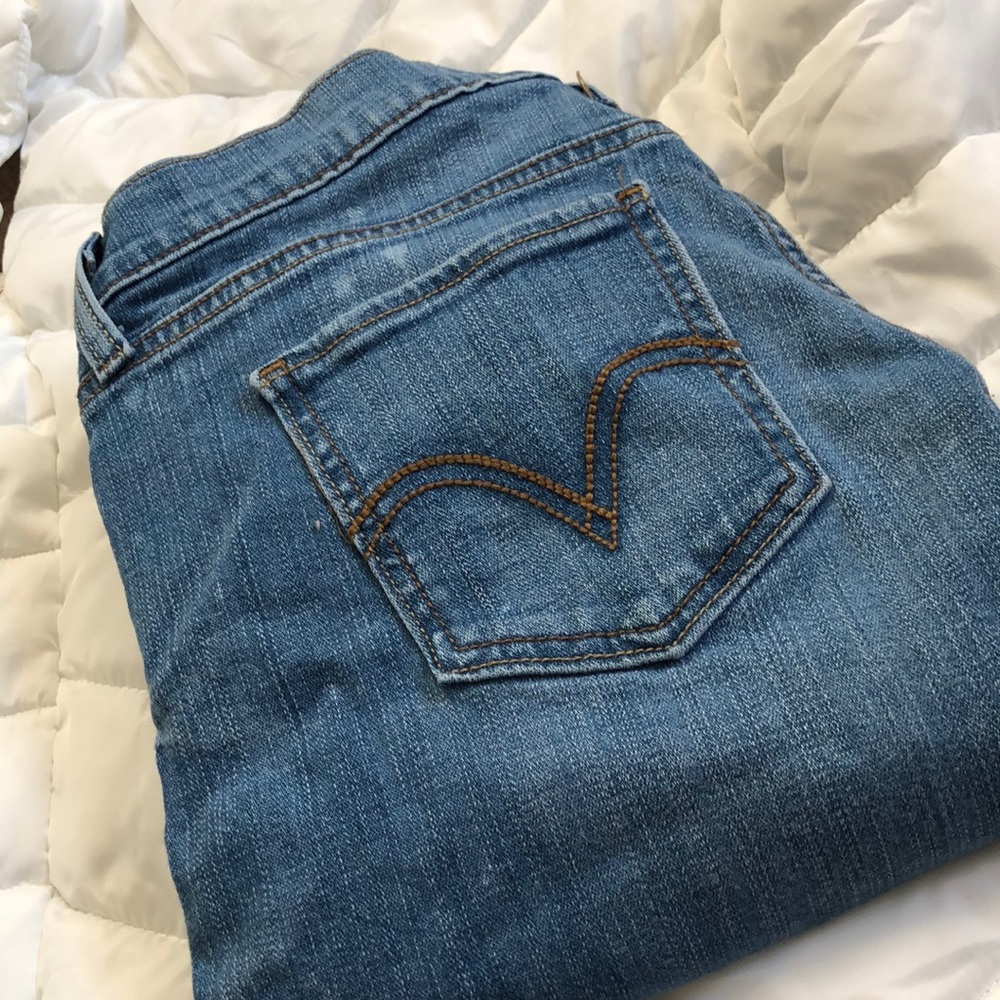 Levi’s juniors pants 🖤